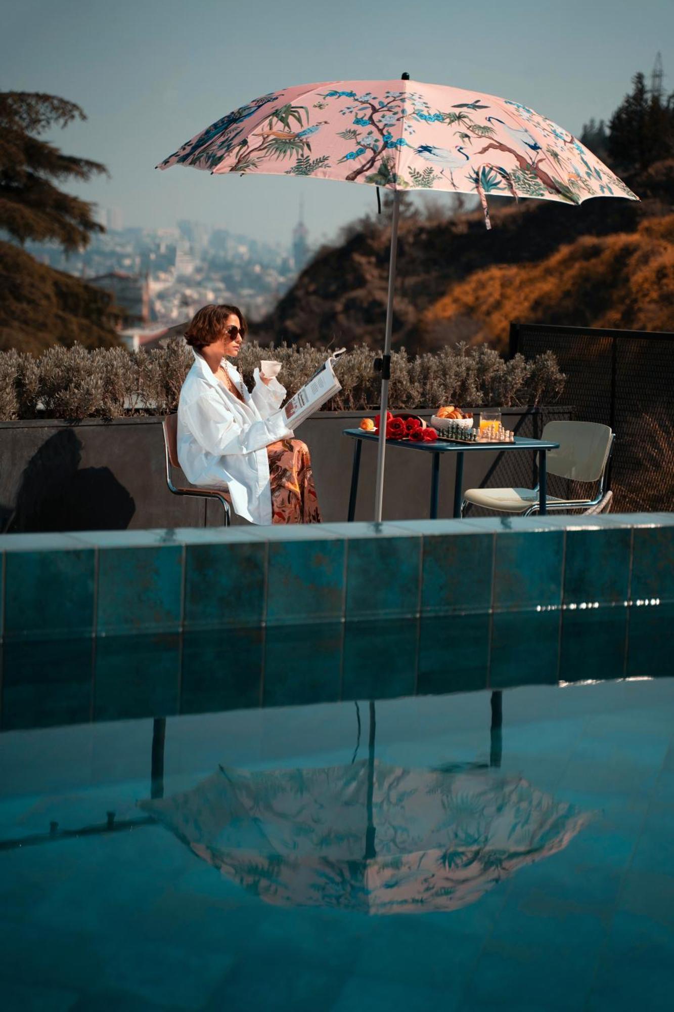 Margot Sololaki Hotel Tbilisi Buitenkant foto